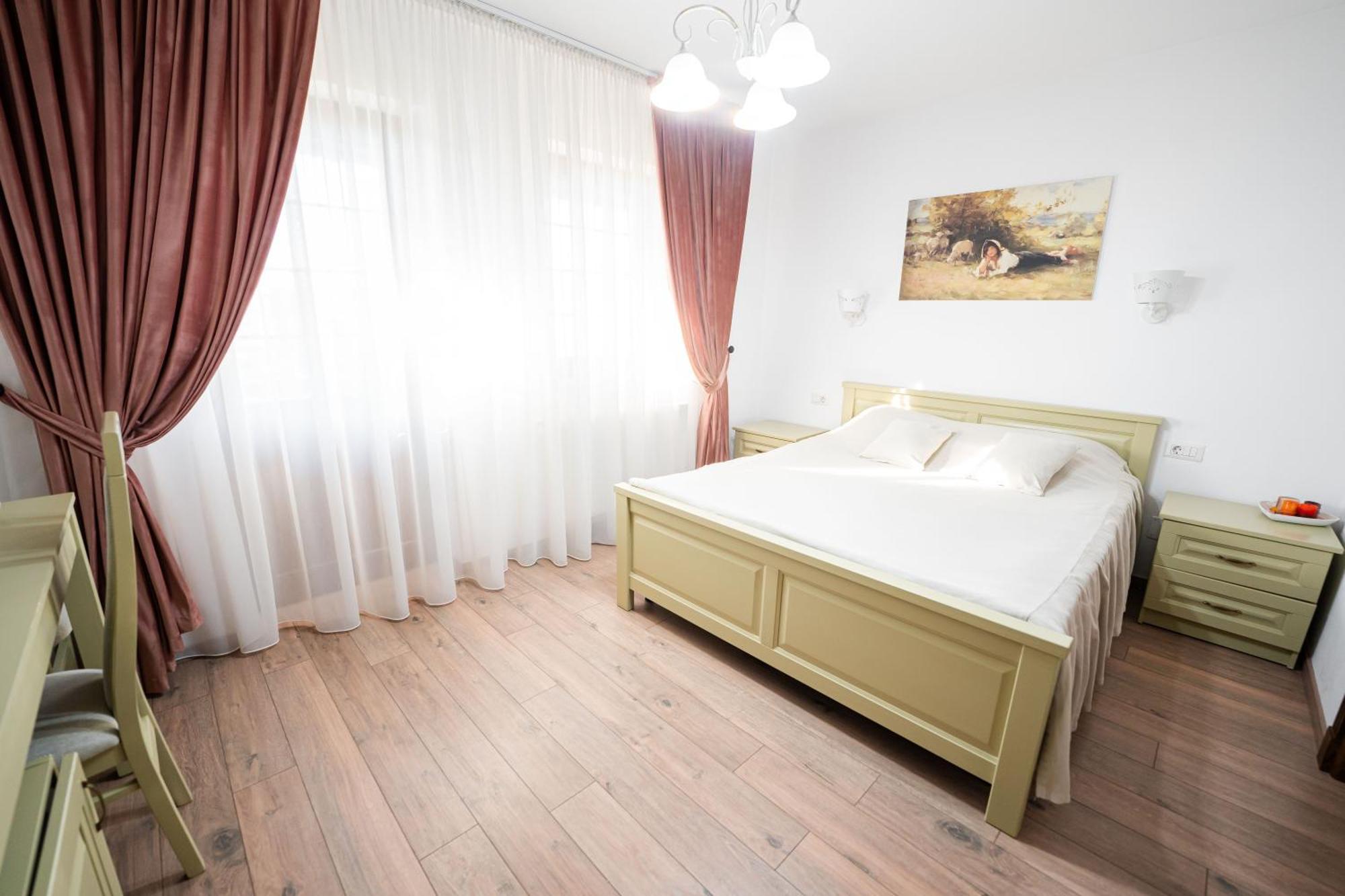 Casa Andra Hotel Siret Exterior photo